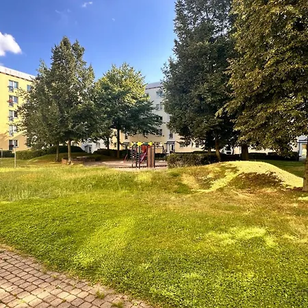 Ruhige Abgelegene Grune Oase Homestay Leipzig