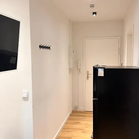 Ruhige Abgelegene Grune Oase Homestay Leipzig